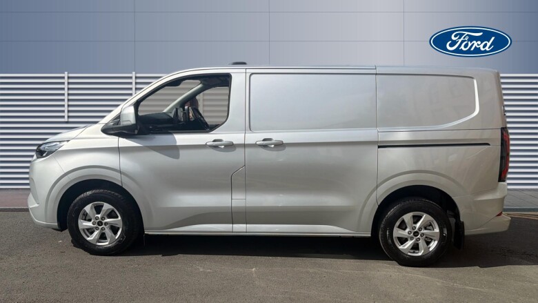 Ford Transit Custom E-320 L1 Rwd 100kW 65kWh H1 Van Limited Auto